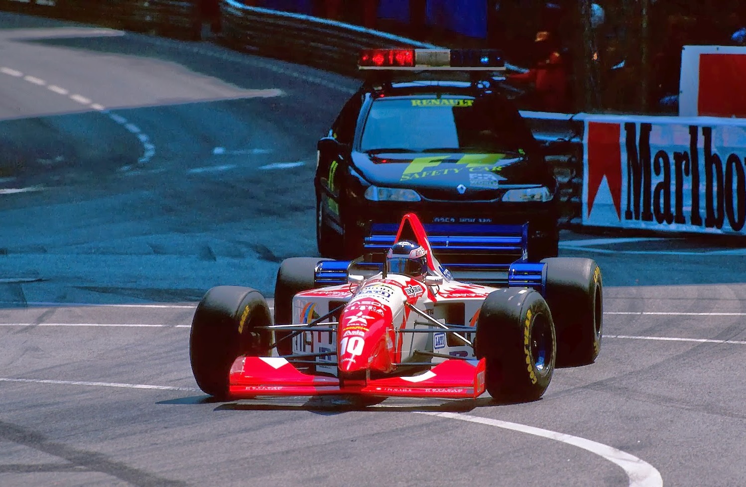 1995 Monaco Taki Inoue. Photo courtesy of Footwork Arrows team