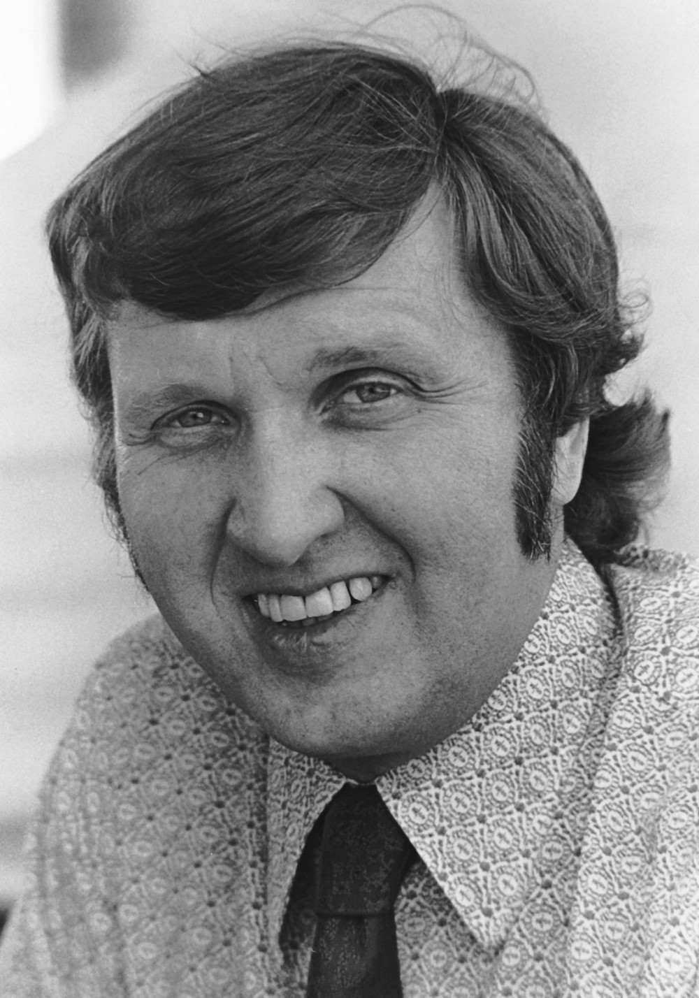 Noted broadcaster Ken Squier was the lap-by-lap voice of the Daytona 500 on CBS-TV from 1979 through 1997. He also called the first race ever aired by MRN in 1970. Squier coined the name ñThe Great American Raceî for the Daytona 500 and developed the in-car camera that was first used in 1982. (Photo by ISC Archives via Getty Images)