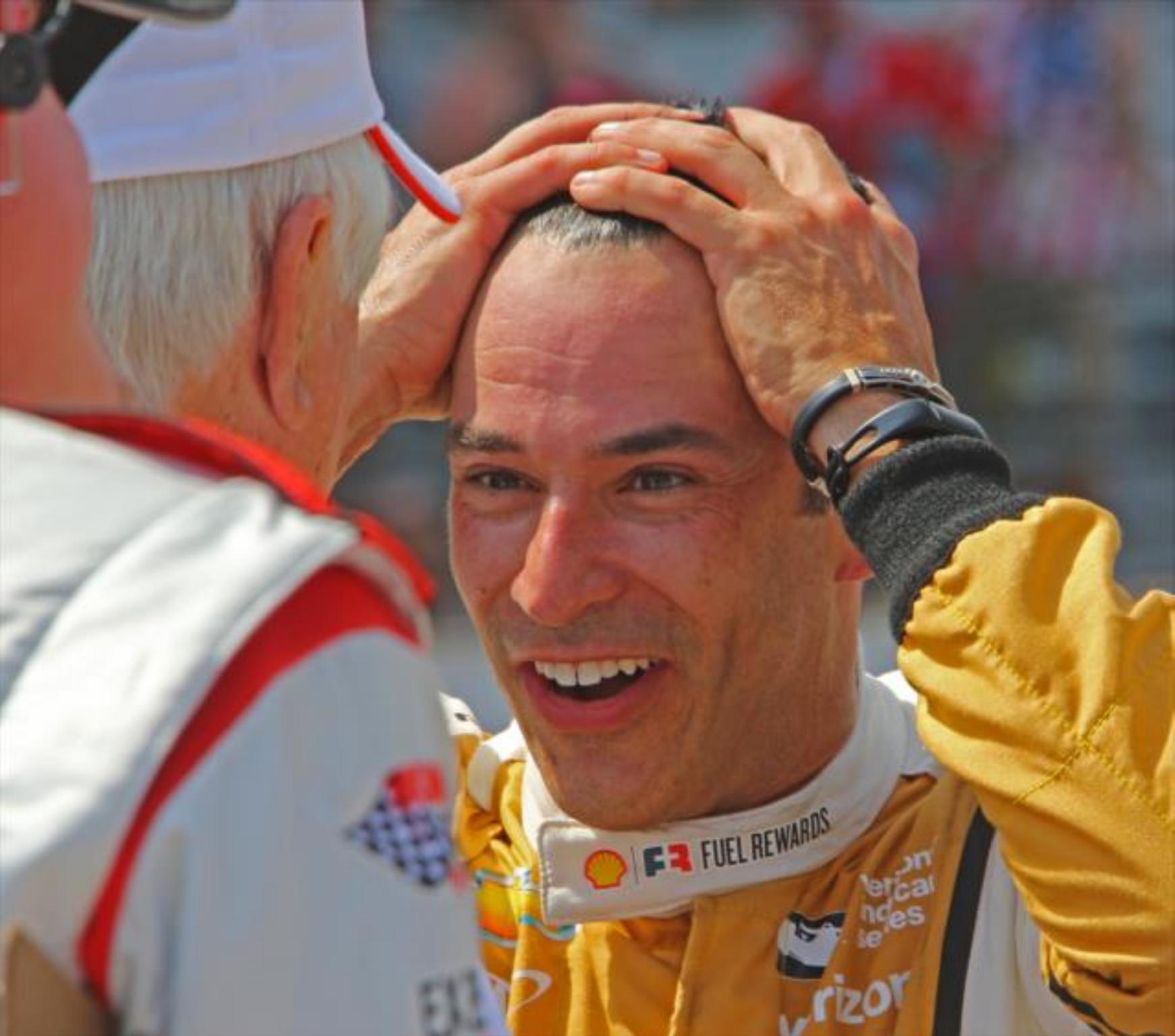 Helio Castroneves saw a potential 4th Indy 500 victory slip away 
