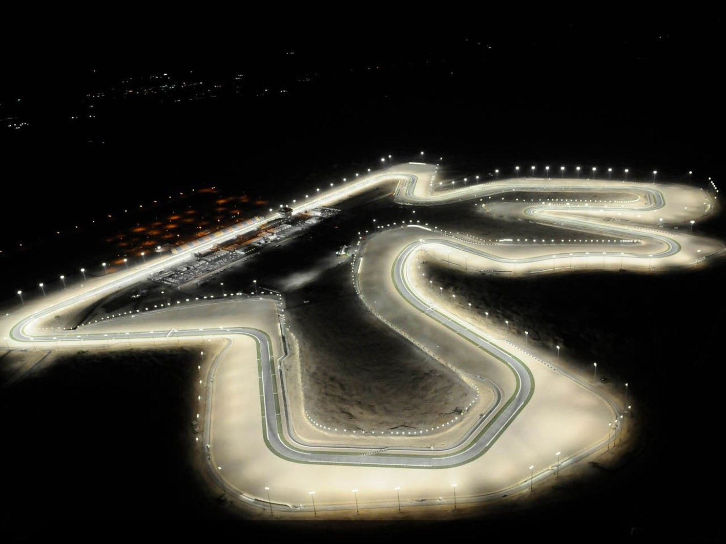 Qatar Circuit at night